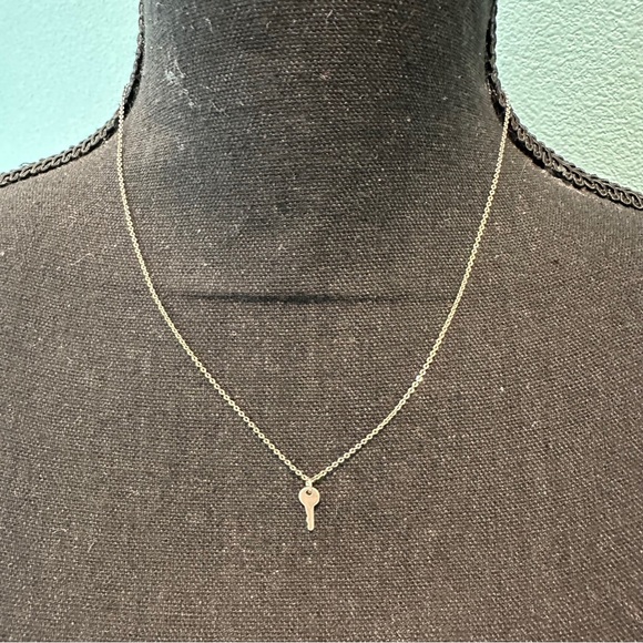 7 necklace bundle - Picture 7 of 9